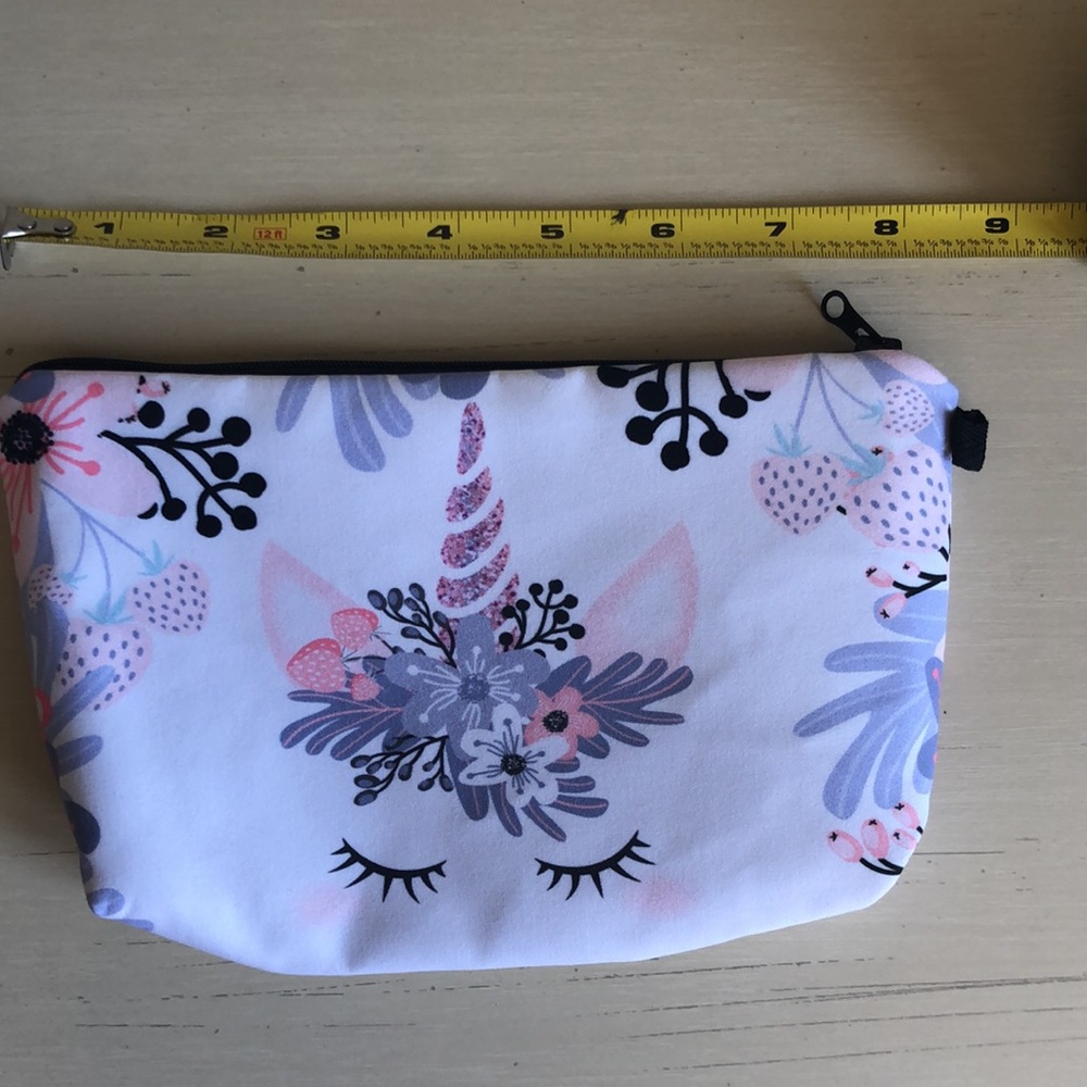 New zippered cosmetic bag - unicorn - Picture 3 of 4